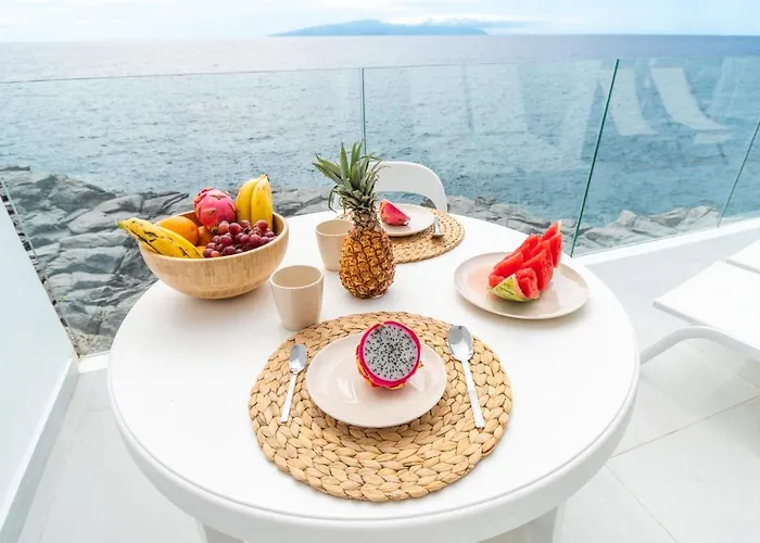 アパート Cloud On The Sea カジャオ・サルバヘ