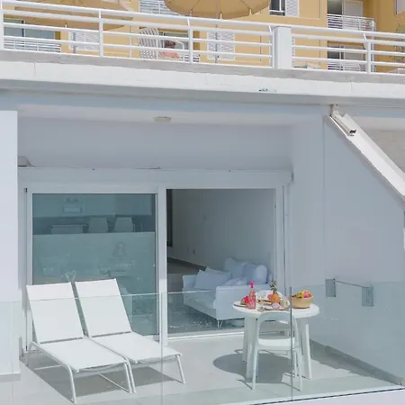 Apartment Cloud On The Sea